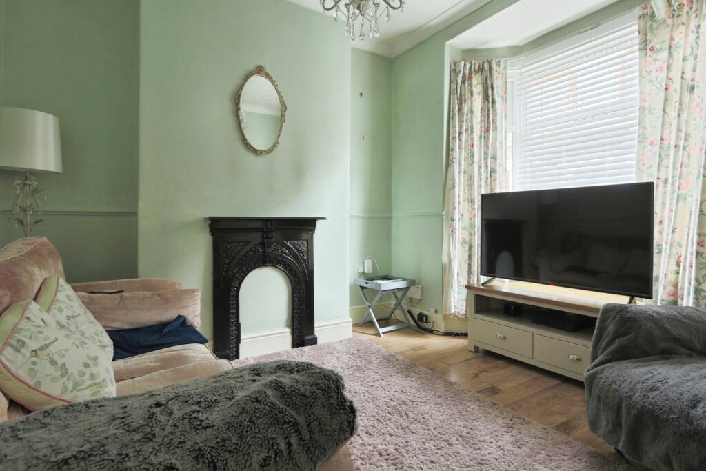 House in Hull, Kingston upon Hull - More