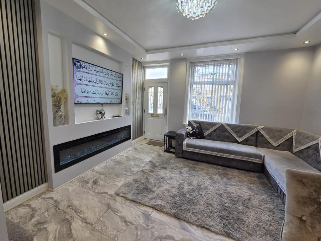 Additional image 3 of Washington Street, BD8 9QP