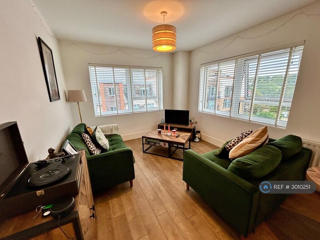 Apartment in Stevenage - View 2