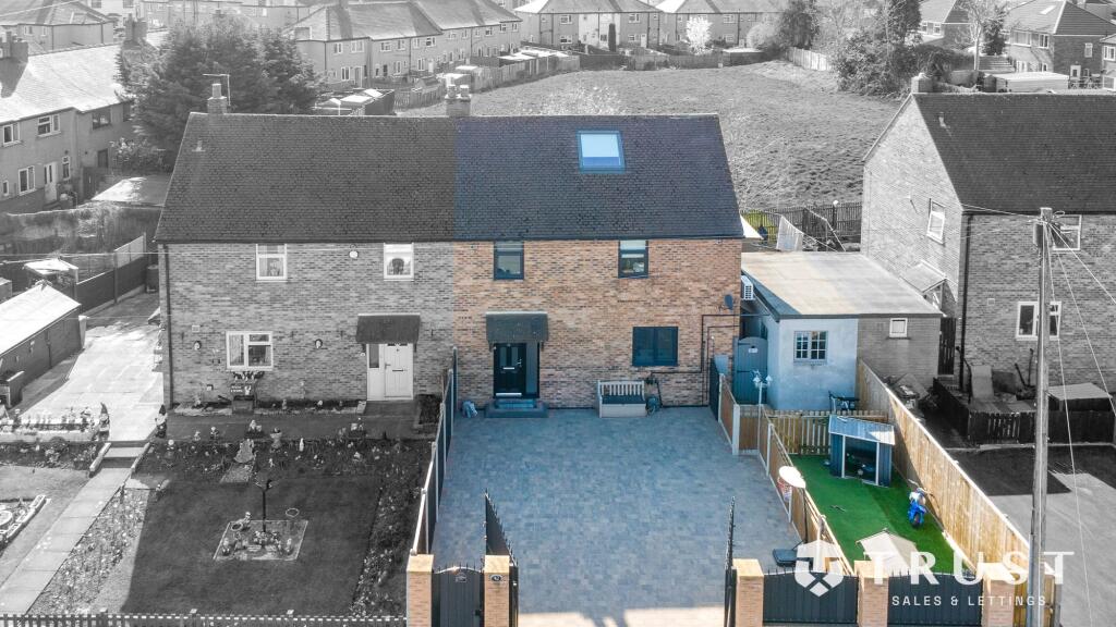 Main image of property: Birkenshaw Lane, Birkenshaw, BD11