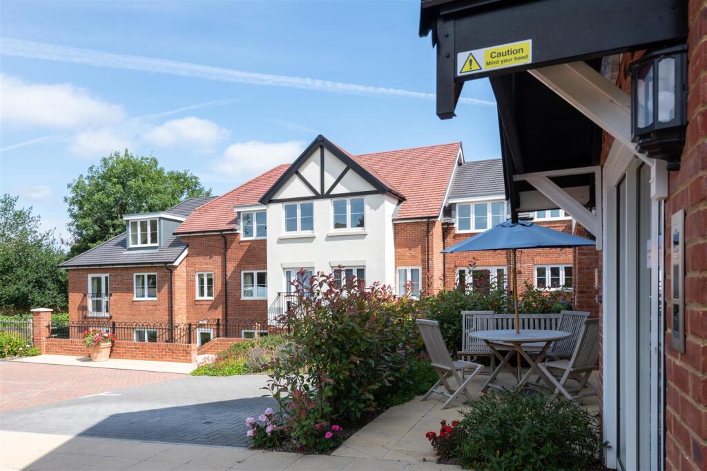 Property photo 11