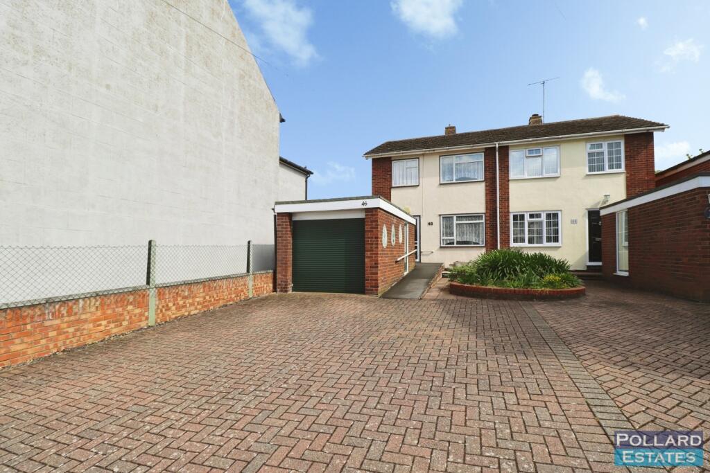Main image of property: Station Road, Rainham