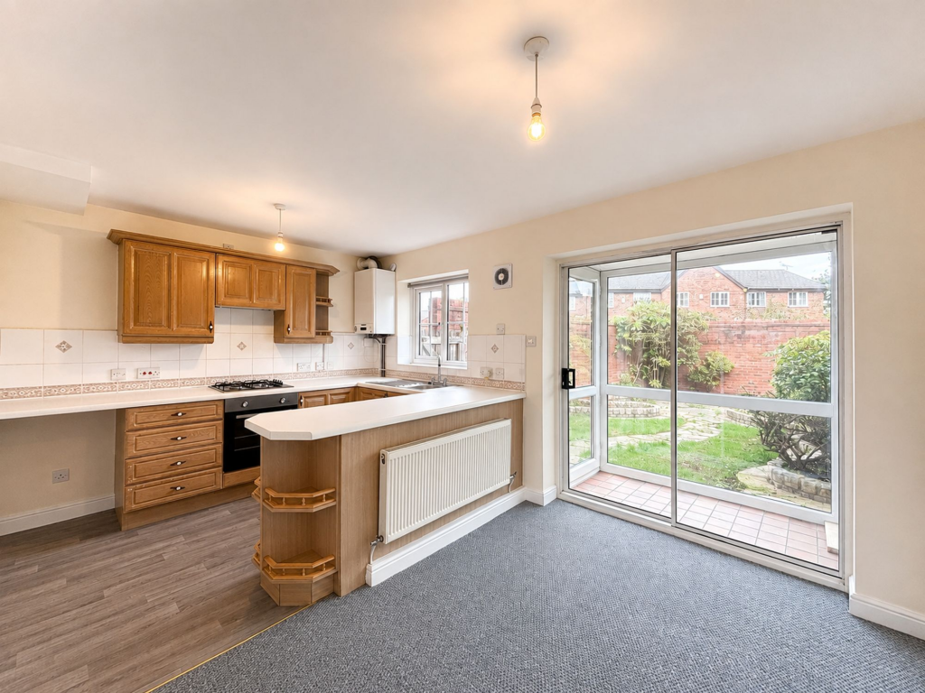 House in Sefton, Liverpool City Region - View 5