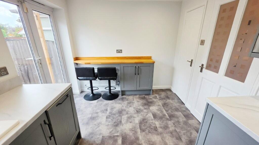 Thornlea, Droylsden photo 4