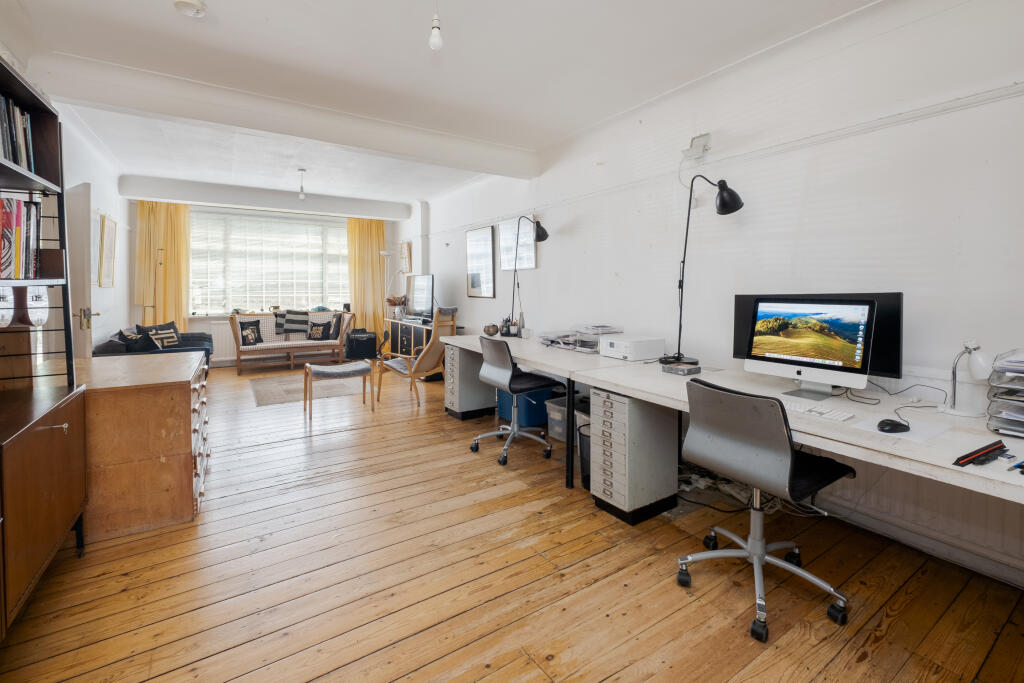 House in London, Muswell Hill - View 2