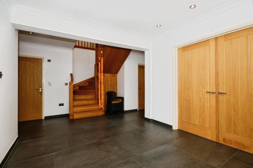 Additional image 6 of Hicks Road, Markyate, St. Albans