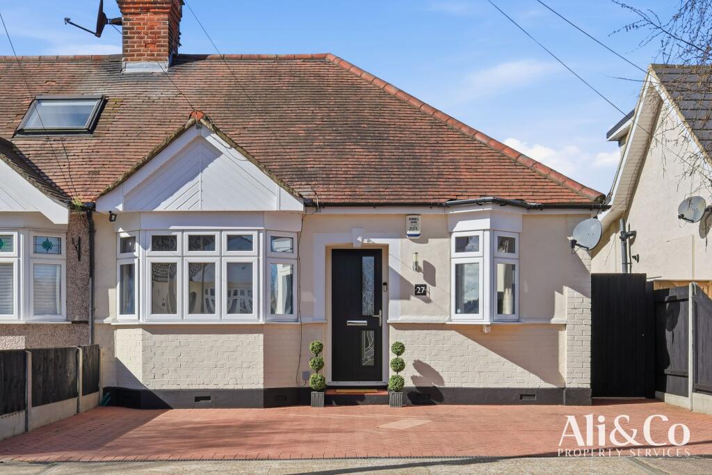 Main image of property: Crowstone Road, Grays