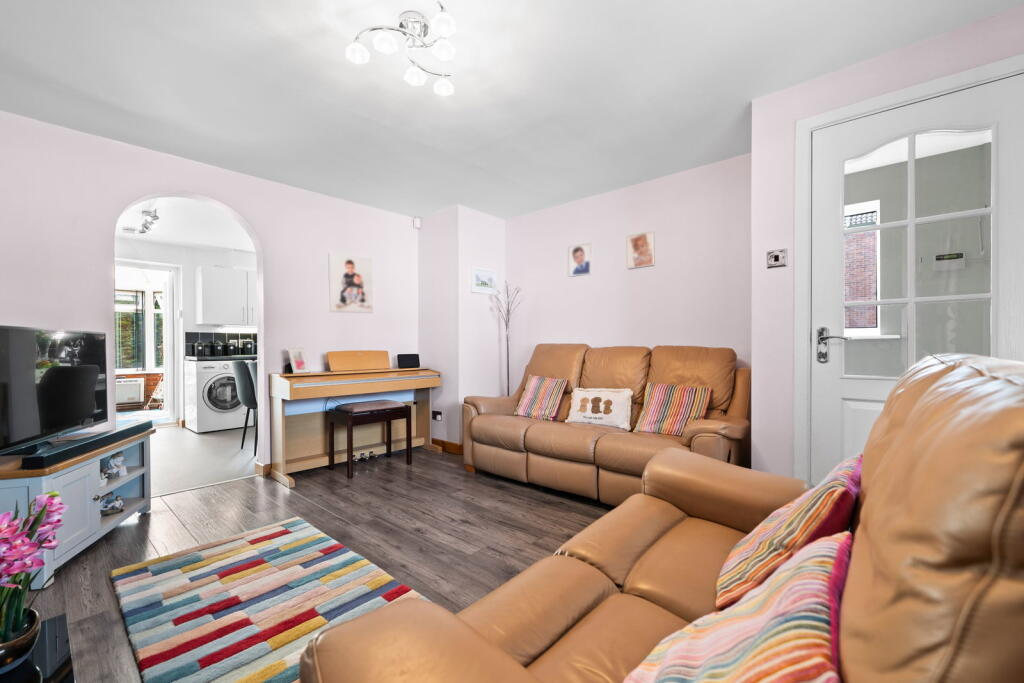 House in Stoke-on-Trent - View 3