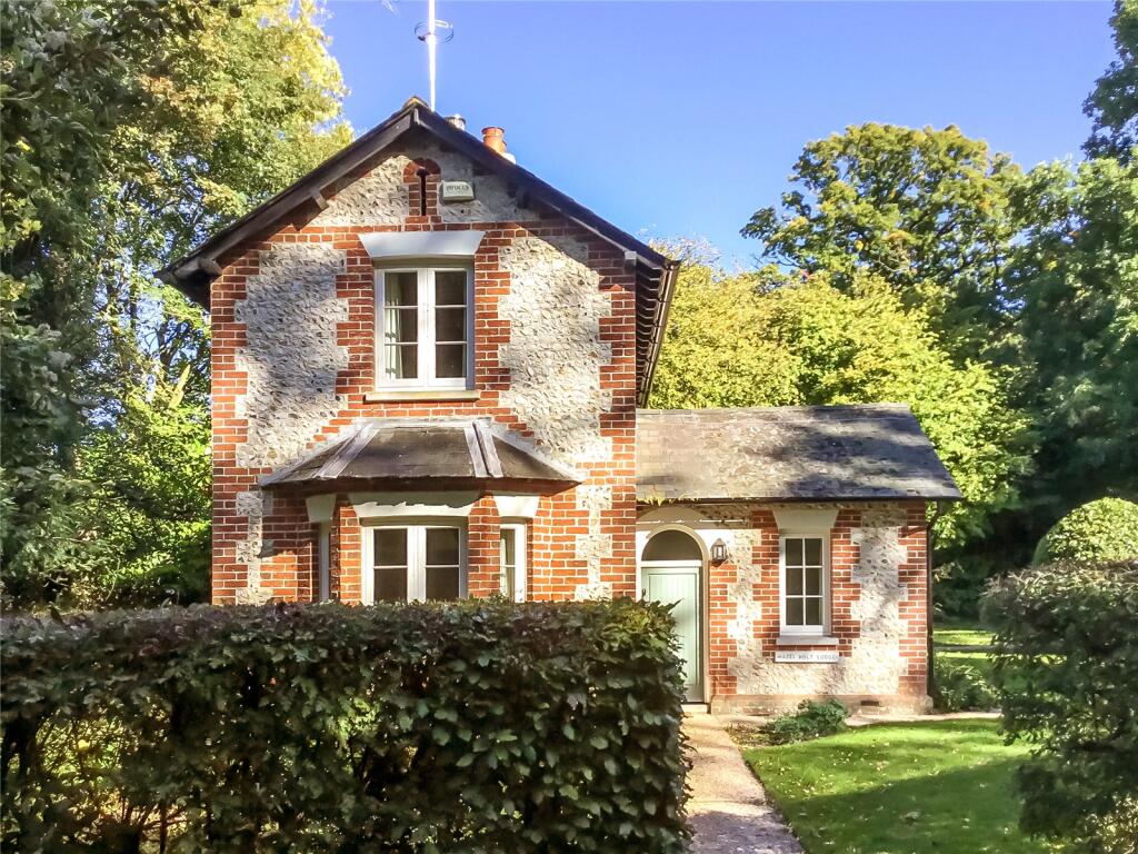 Main image of property: Hazelholt, Bishops Waltham, Southampton, SO32