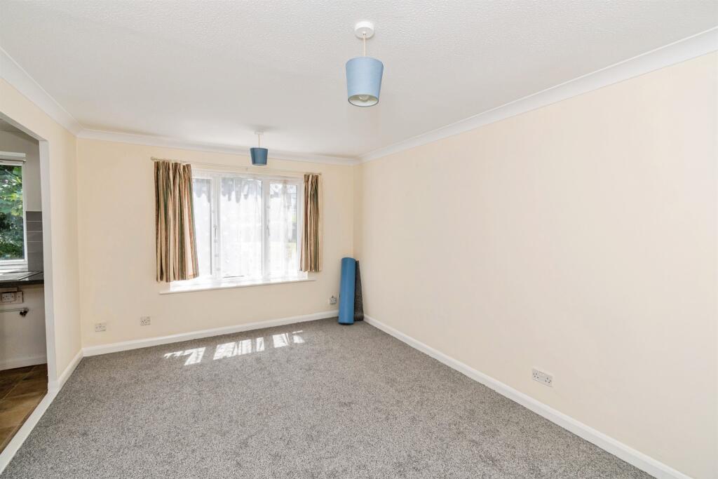Paynes Road, Southampton photo 3