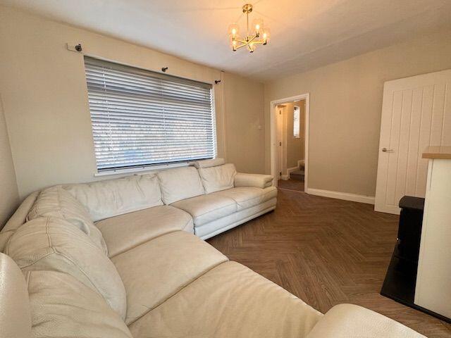 Goodridge Avenue, Woodhosue Park, Manchester, M22 photo 4