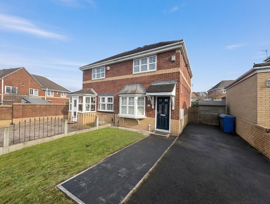 Main image of property: Dunlin Grove, Leigh