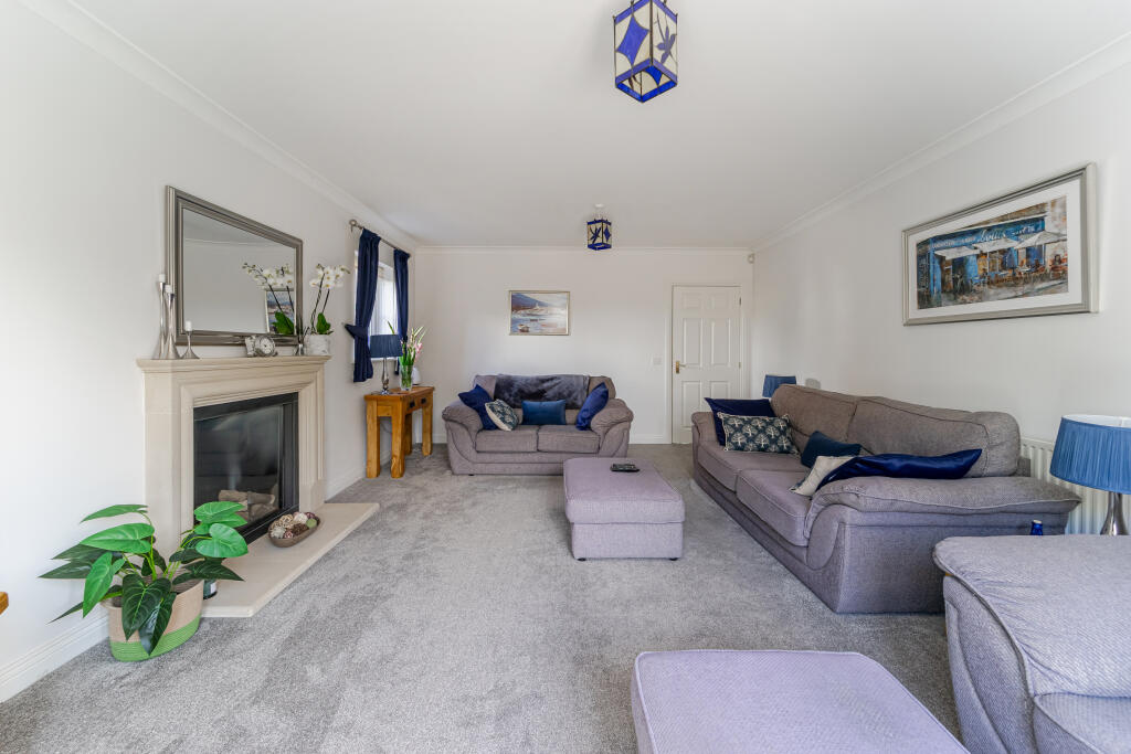 House in Winscombe, Sidcot - View 3