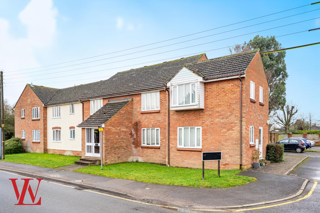 1-bed flat on Hunters Court, Elsenham, Bishop's Stortford, Hertfordshire, £185,000