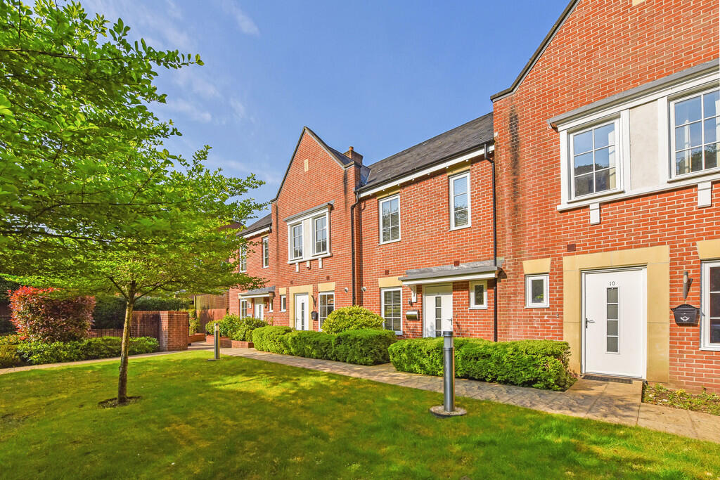 Main image of property: Farley Reach, Chilbolton Avenue