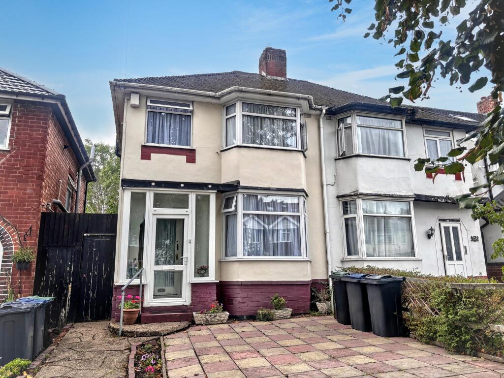 Studio semi-detached on 124 Glendower Road, West Midlands, B42 1ST, £220,000