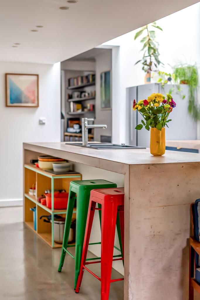 House in London - More