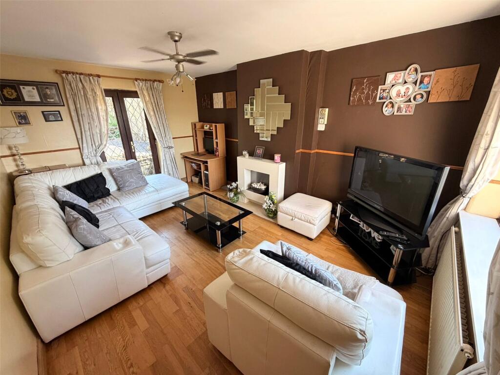 House in Bolton, Horwich - View 2