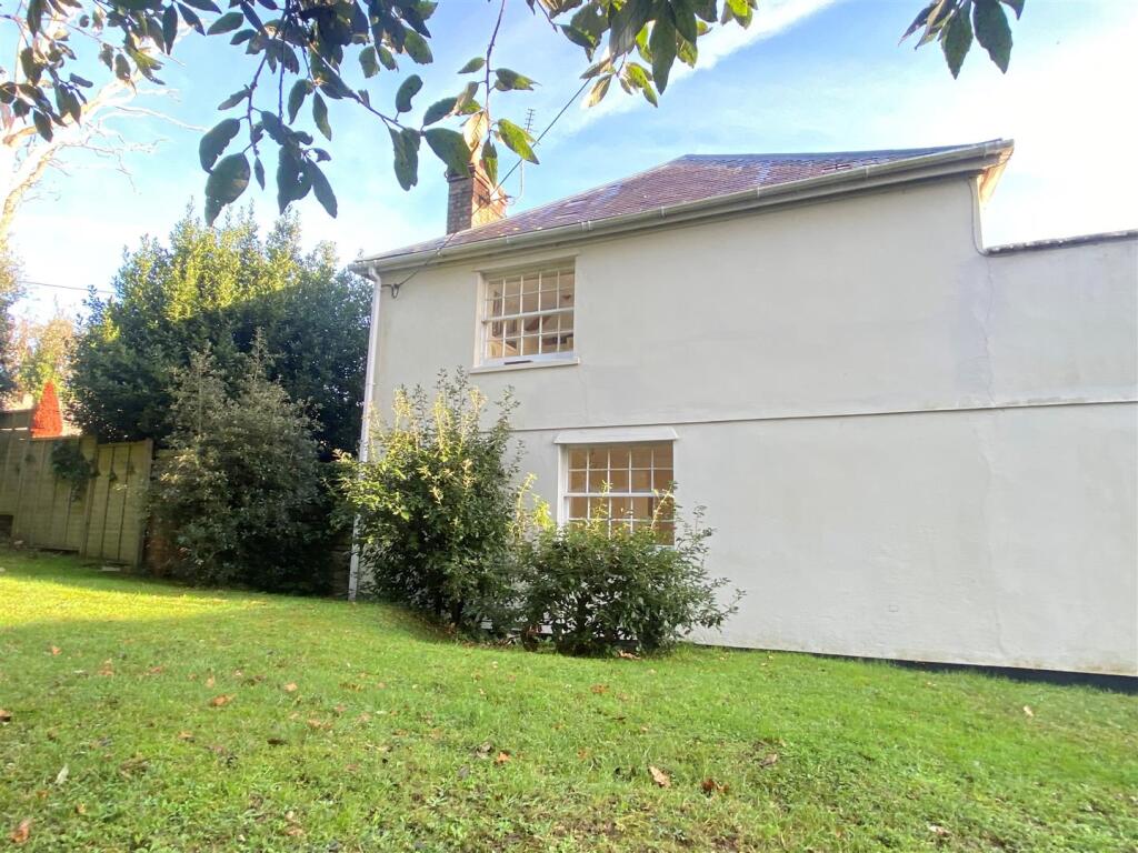 Main image of property: Lympstone
