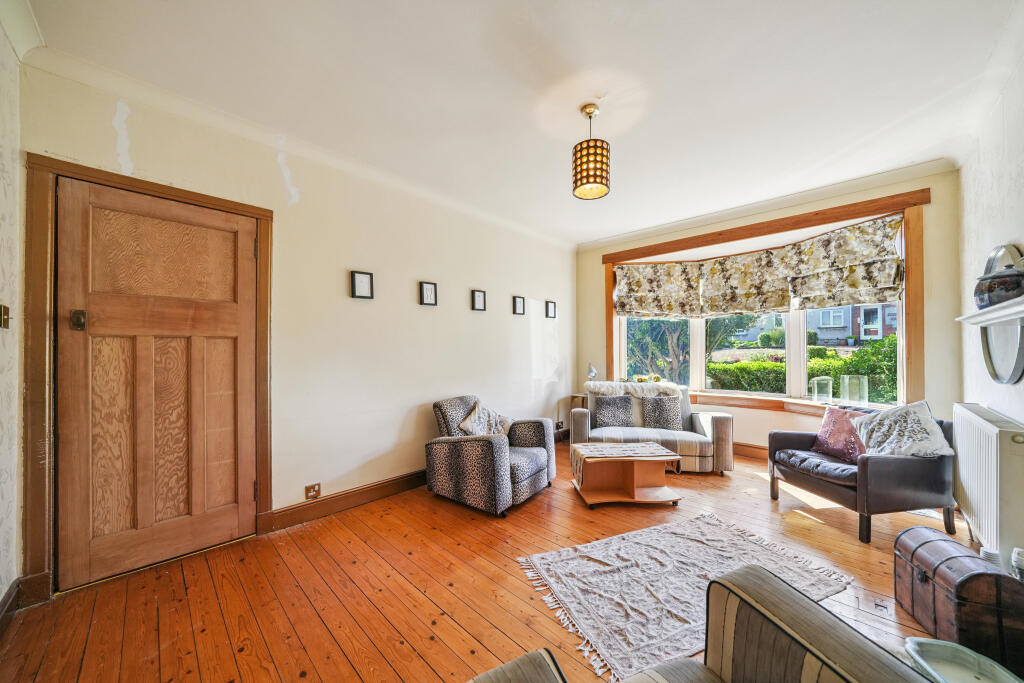 House in Clarkston, Hillview, Carolside - View 3