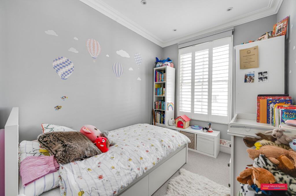 3 bedroom flat for rent