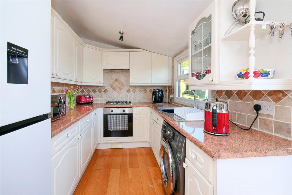 House in Shipley, Baildon - View 3