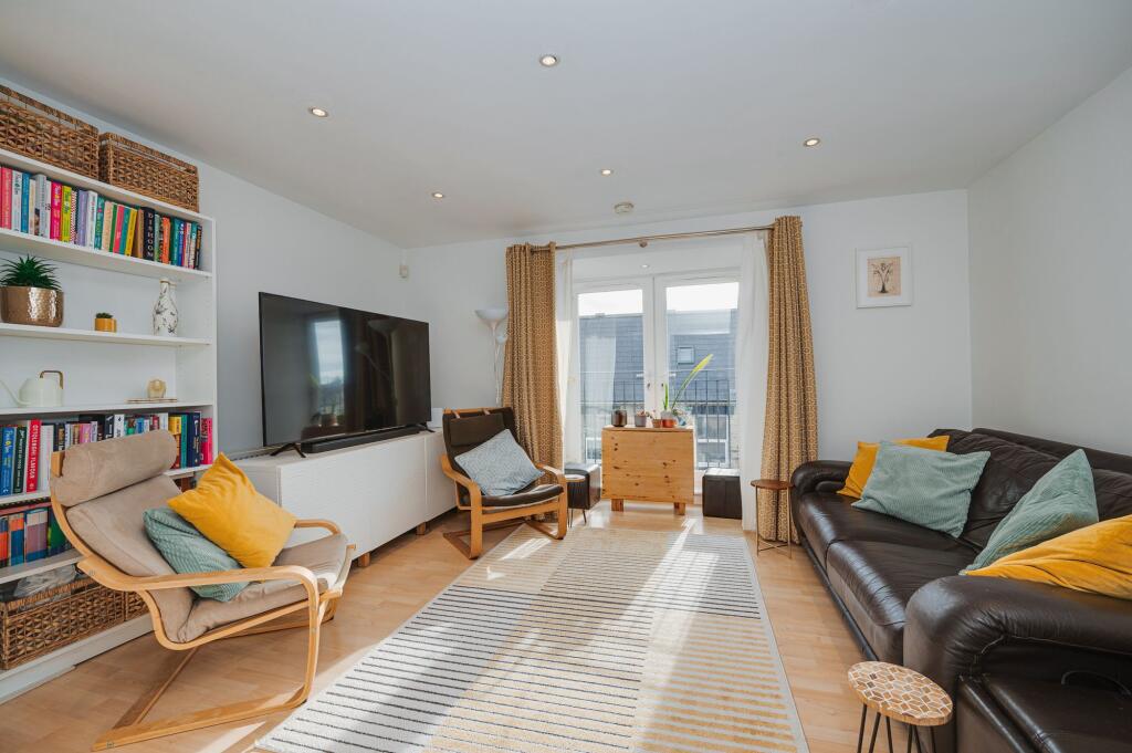 Apartment in Sheffield - View 5