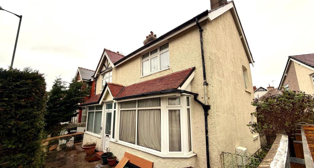 Main image of property: Penrhyn Avenue, Rhos On Sea, Colwyn Bay