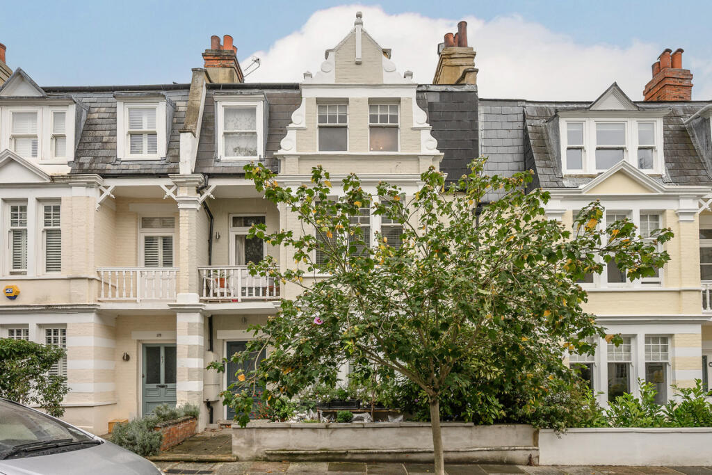 Main image of property: Onslow Avenue, Richmond, TW10 6