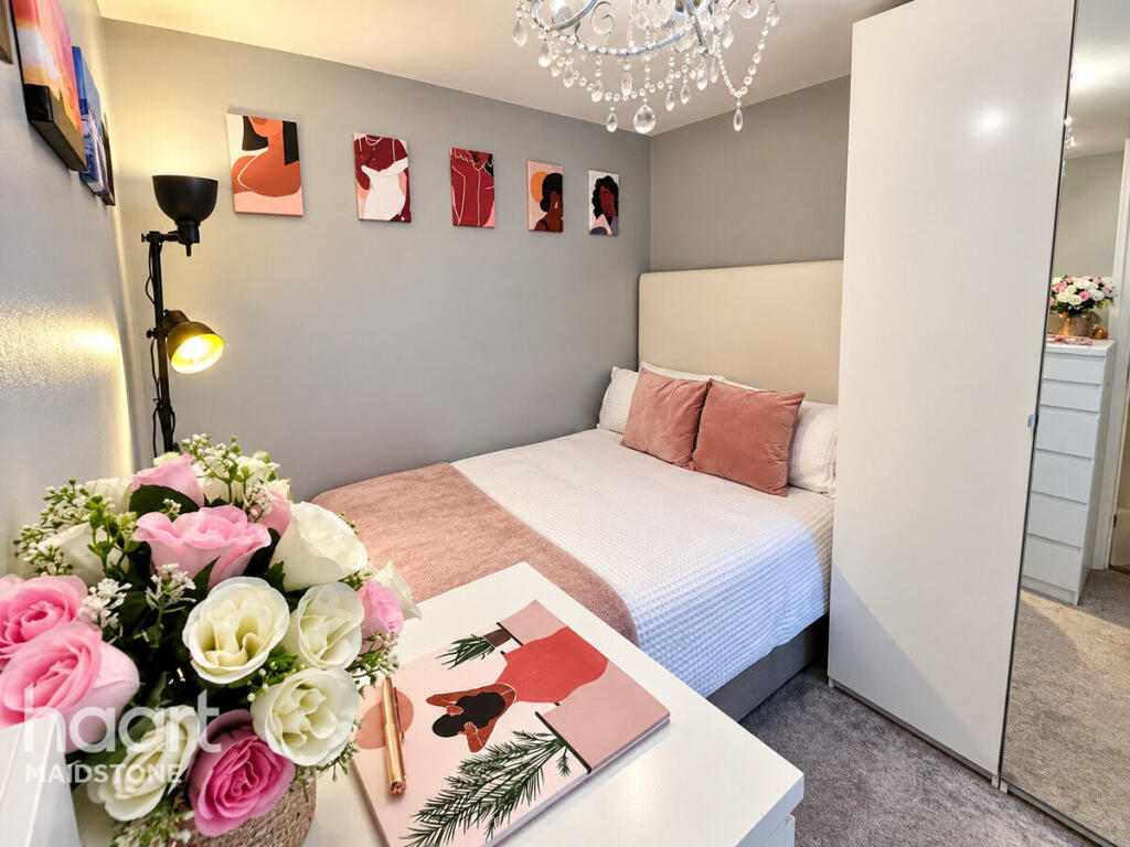 Main image of property: Well Road, Maidstone
