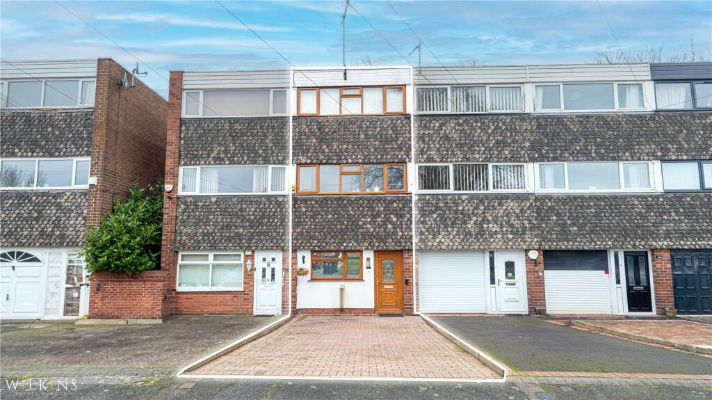 Main image of property: Meadowside Close, Great Barr, Birmingham, West Midlands, B43