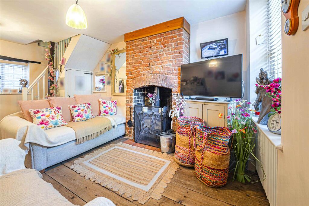 House in Kensworth, Central Bedfordshire - View 4