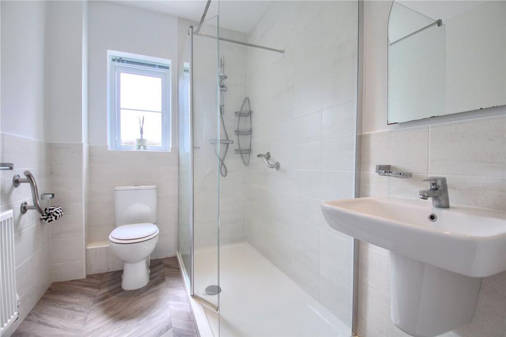 House in Stockton-on-Tees - More
