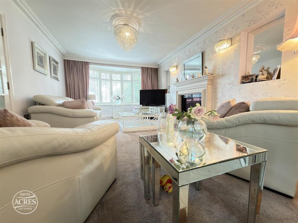Pear Tree Drive, Great Barr, Birmingham photo 5