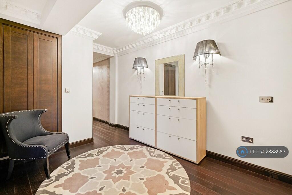3 bedroom flat for rent