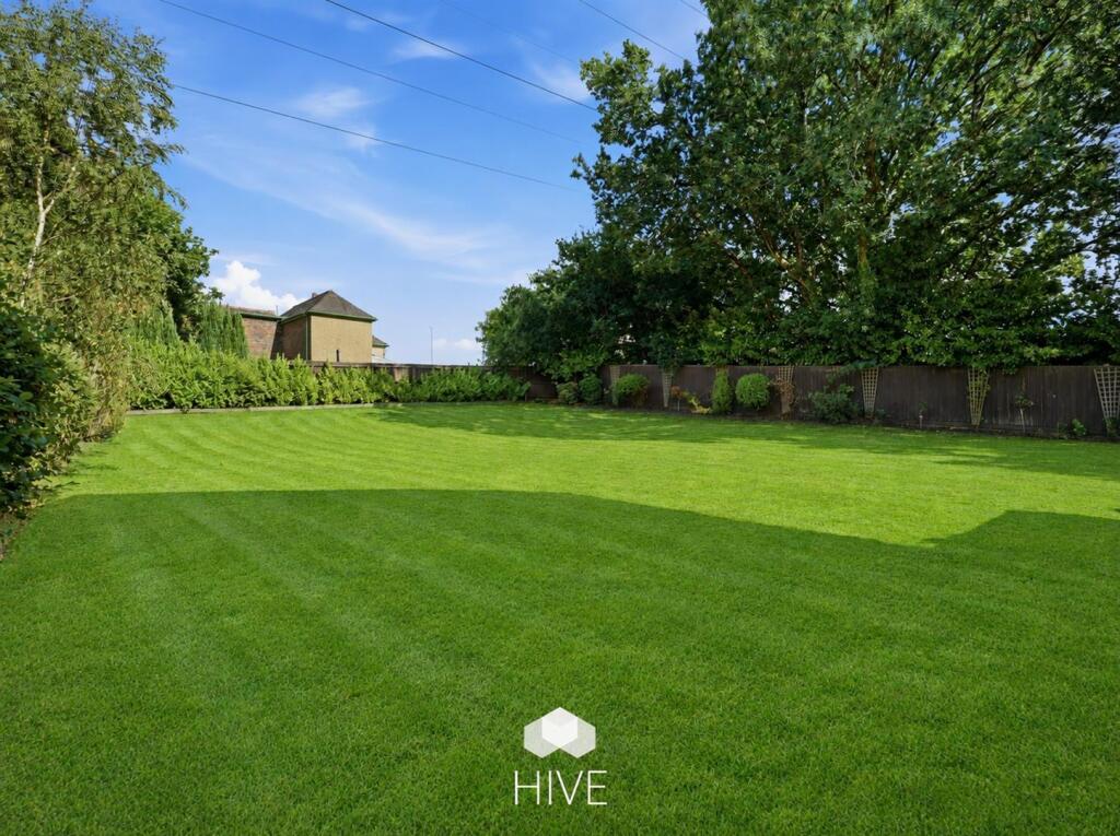 Brickyard Lane, Ferndown photo 4