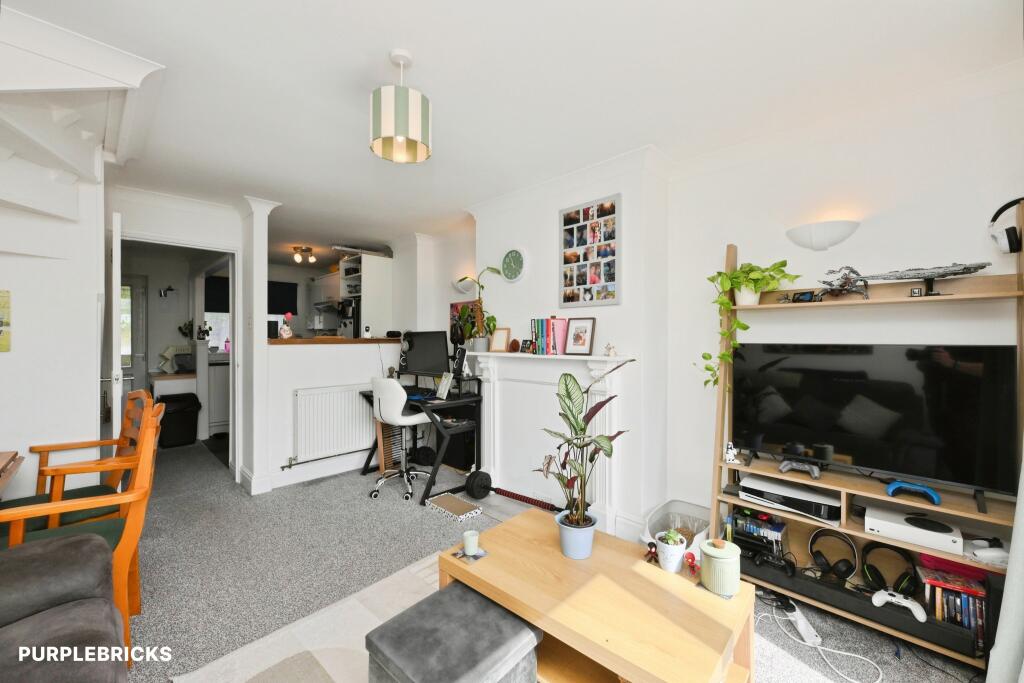 House in Portsmouth - View 2