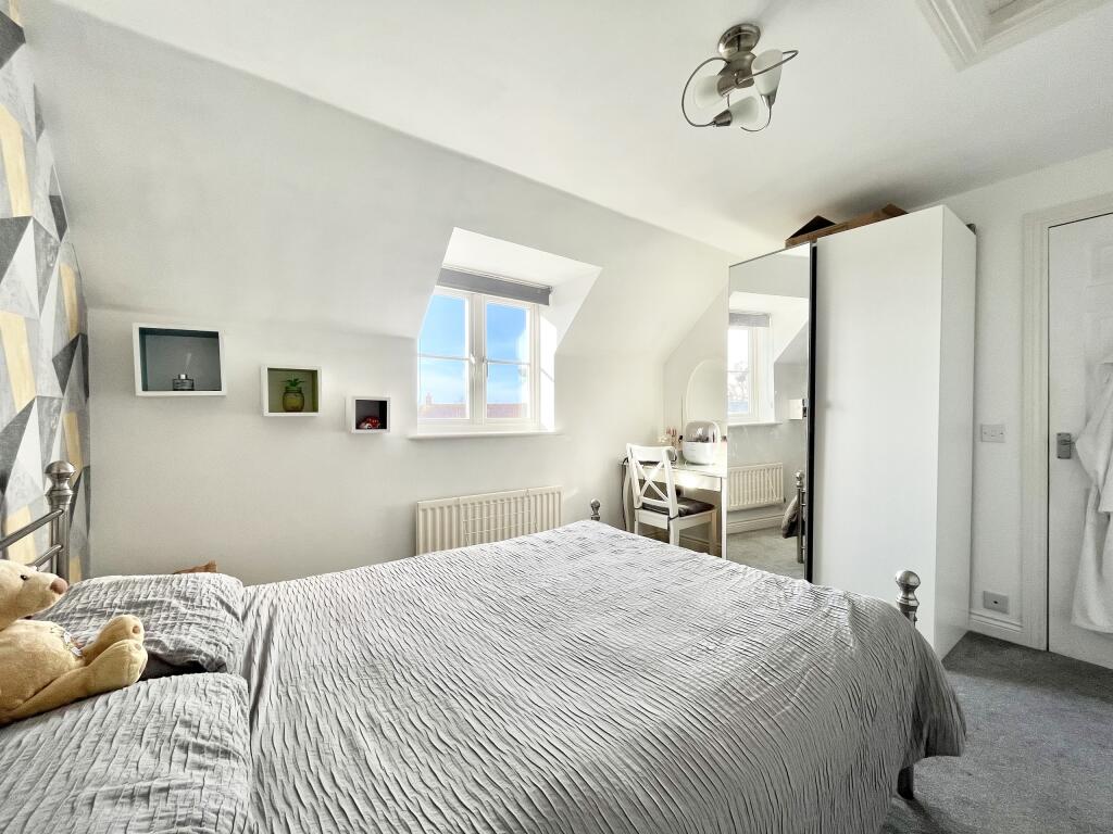 Additional image 21 of Hawks Rise, Yeovil, Somerset - Four Double Bedrooms