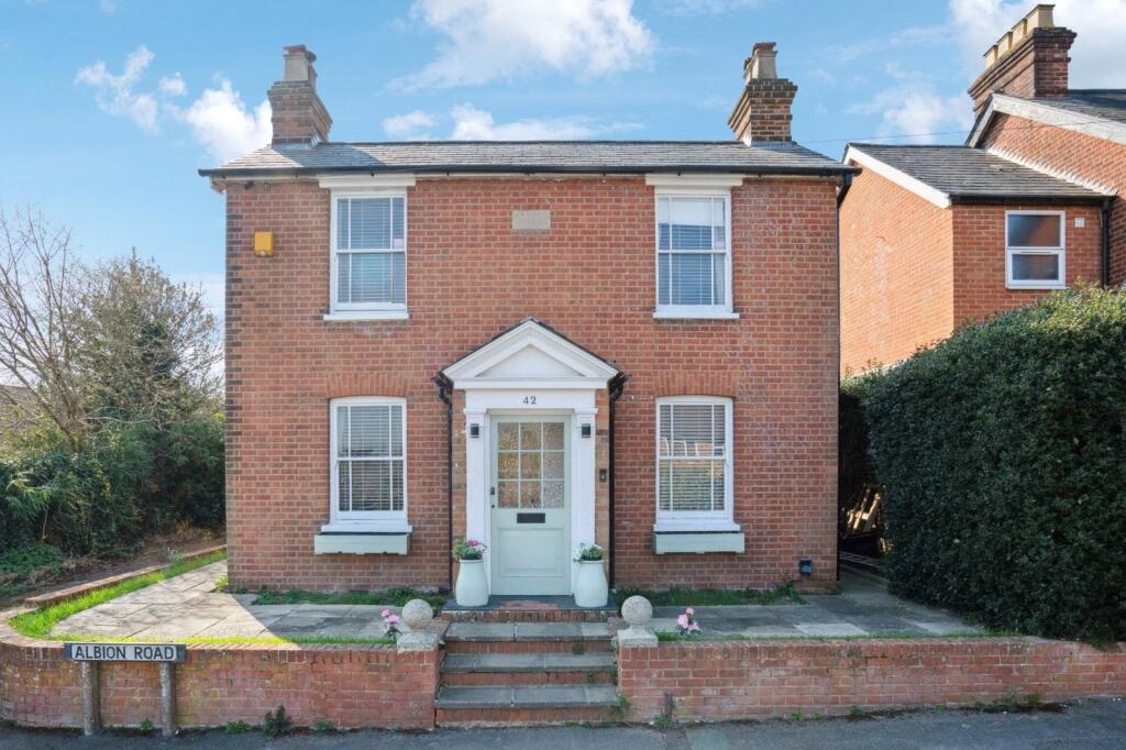 Main image of property: Albion Road, Chalfont St. Giles, Buckinghamshire, HP8