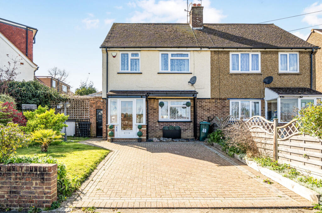 Armstrong Crescent, Cockfosters, Barnet, EN4
