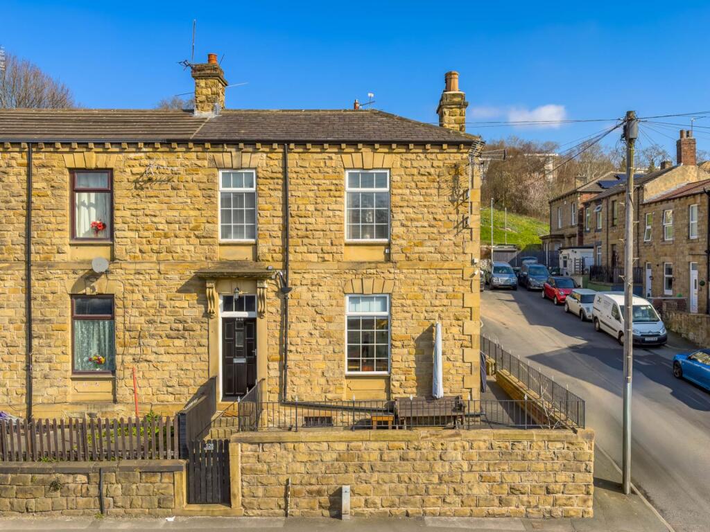 Main image of property: Bradford Road, Batley