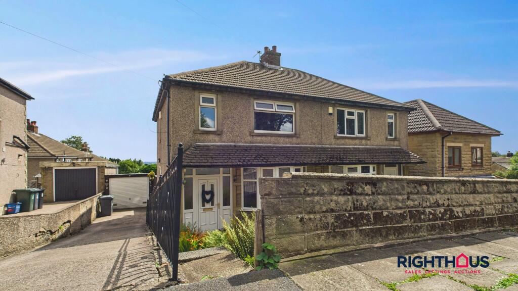 House in Bradford, Wibsey Slack, Buttershaw - View 3
