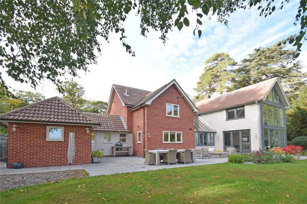 Main image of property: Hawstead, Suffolk