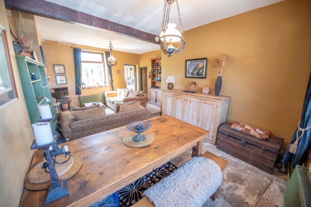 Sutton Fields Farm, 8 Sutton Fields, Sutton-in-Craven BD20 8BN photo 4