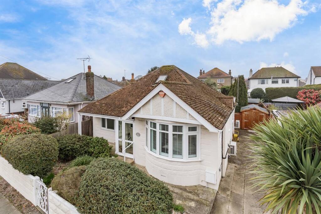 Main image of property: Pier Avenue, Herne Bay