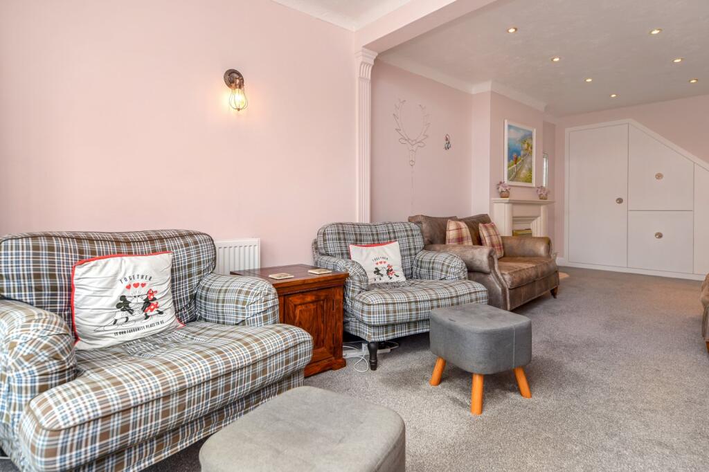 House in Southend-on-Sea - View 5