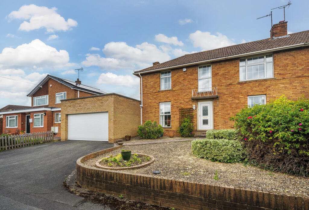 Main image of property: Oldfield Crescent, Cheltenham, Gloucestershire, GL51