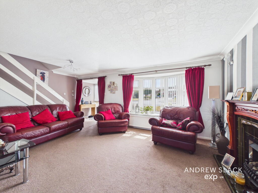 House in Mansfield, Warsop - View 2