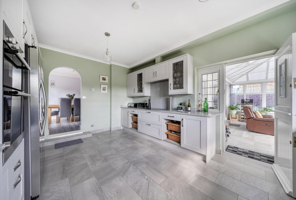 House in Tonbridge - View 3
