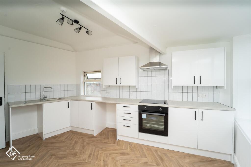 Main image of property: Flat 4 1-2 Marine Road West, Morecambe
